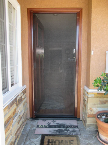 Single Door Retractable Screens